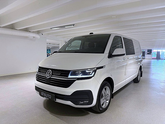 Volkswagen Transporter 8 of 30