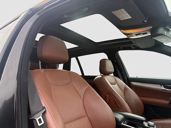 Mercedes-Benz C220 24 of 24