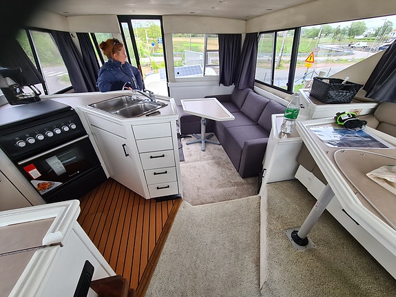 Bayliner 3988 97 Nya motorer 2x400hk byte 14 of 14