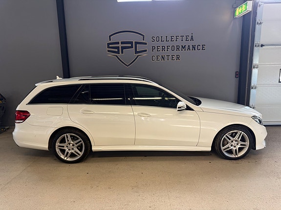 Mercedes-Benz E350 2 of 5