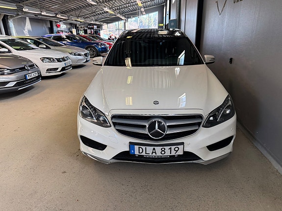 Mercedes-Benz E350 5 of 5