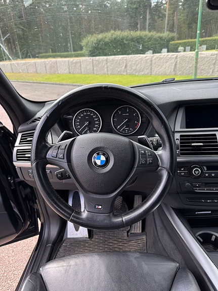 BMW X5 26 of 27