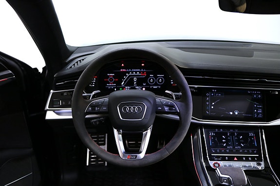 Audi RS Q8 9 of 27