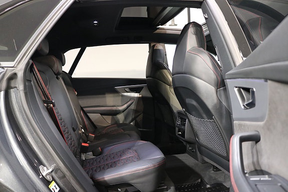 Audi RS Q8 19 of 27
