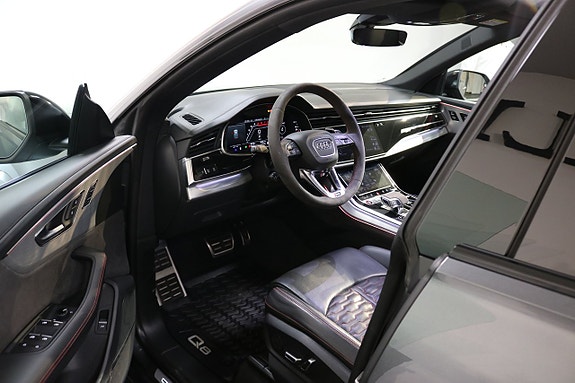 Audi RS Q8 7 of 27