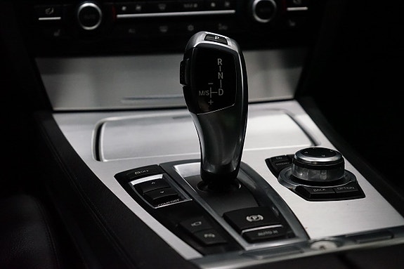 BMW 740d 13 of 28