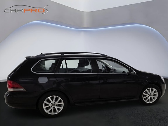 Volkswagen Golf VI 6 of 17
