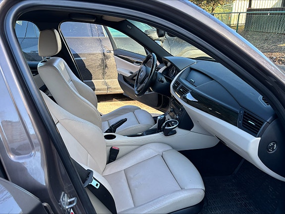 BMW X1 7 of 11