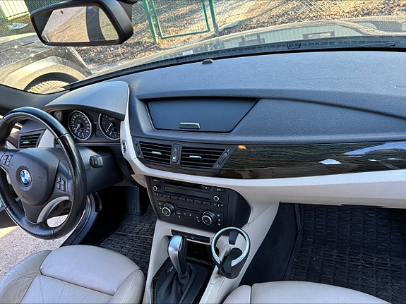 BMW X1 8 of 11