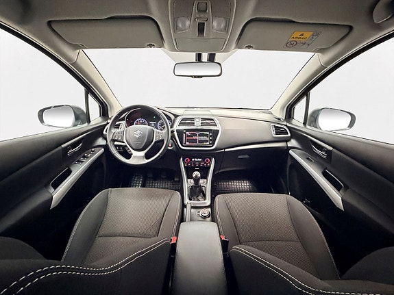 Suzuki SX4 S-Cross 15 of 27