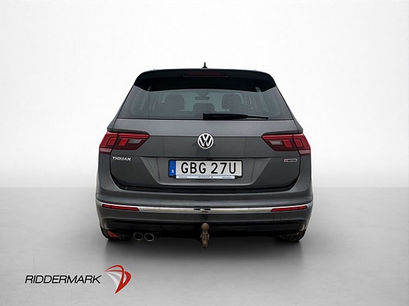 Volkswagen Tiguan 5 of 5