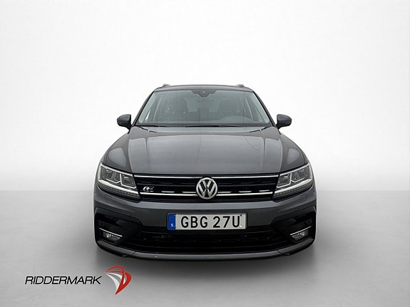 Volkswagen Tiguan 2 of 5