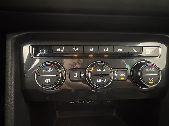 Volkswagen Tiguan 19 of 30