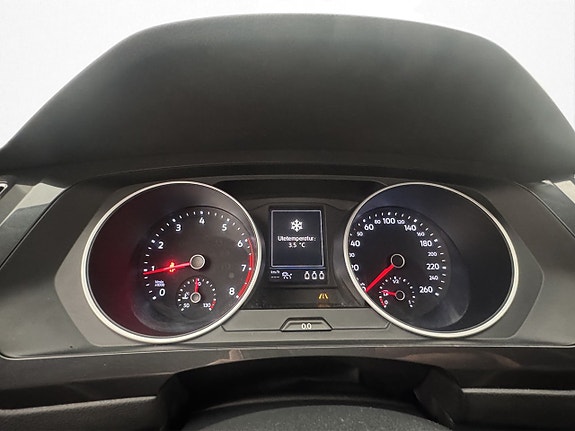 Volkswagen Tiguan 21 of 30