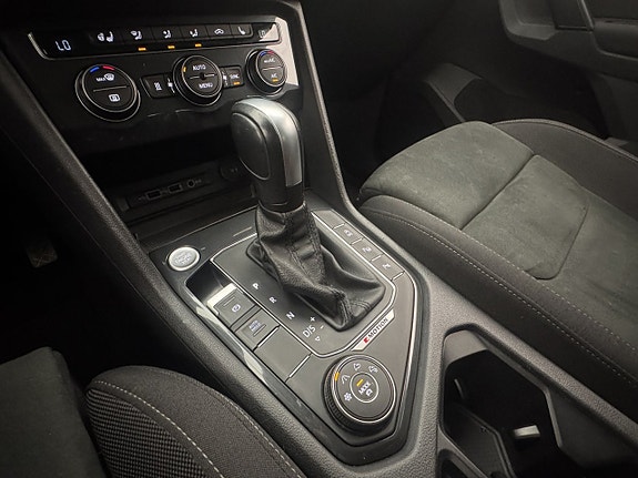 Volkswagen Tiguan 23 of 30