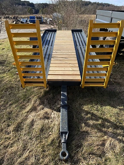 Maskintrailer 4 meter, 4 ton, genomkörning, i lager 5 of 5