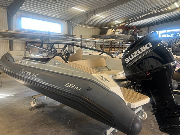 Capelli 65 BR med Suzuki DF 150 AP - 2019