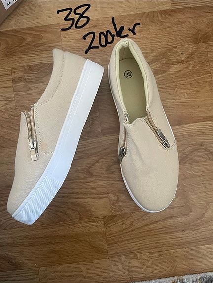 Product image 22 of 28
