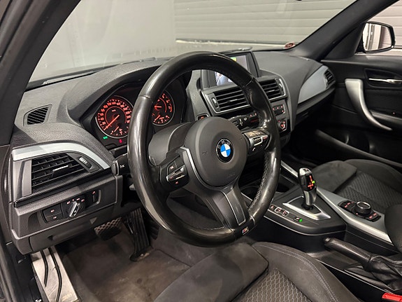 BMW 118i 12 of 26