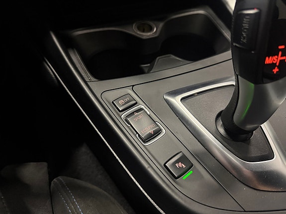 BMW 118i 24 of 26