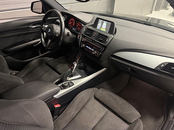 BMW 118i 16 of 26