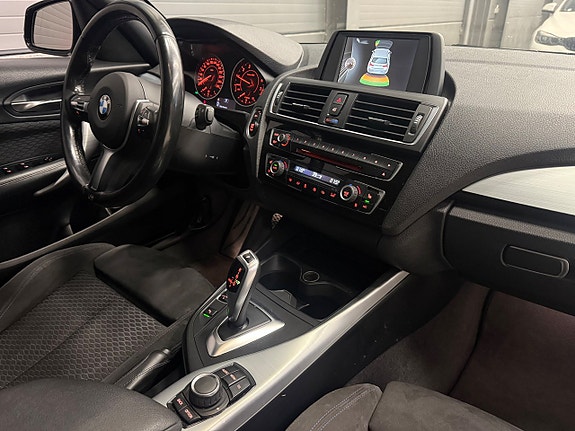 BMW 118i 17 of 26