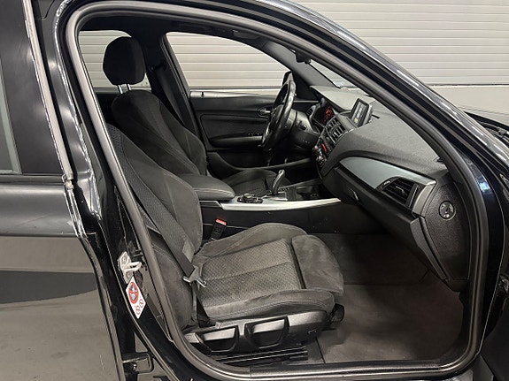 BMW 118i 15 of 26