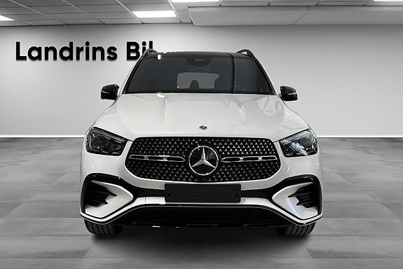 Mercedes-Benz GLE350 de 2 of 16