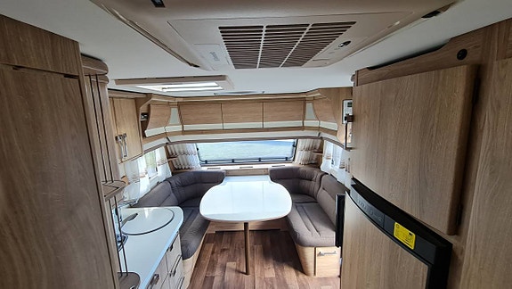 KABE Smaragd 540 GLE KS Långbädd Med Air Condition. 4 of 12