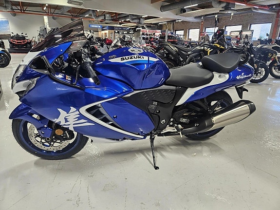 Suzuki GSX1300R HAYABUSA 3 of 5