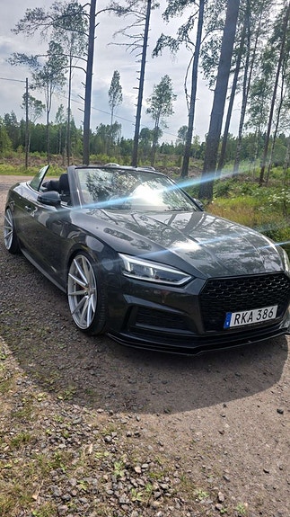 Audi A5 2 of 5