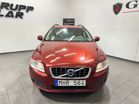 Volvo V70 7 of 20