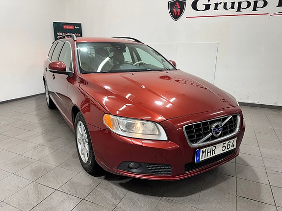 Volvo V70 9 of 20