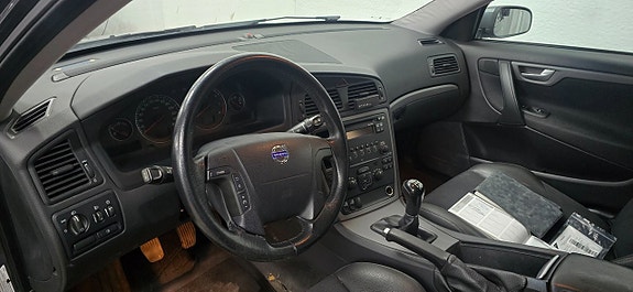 Volvo V70 5 of 10