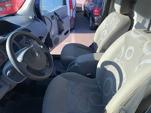 Renault Kangoo Express 10 of 15