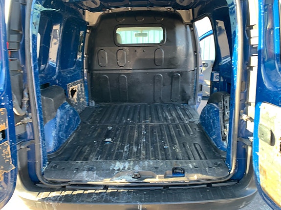 Renault Kangoo Express 12 of 15