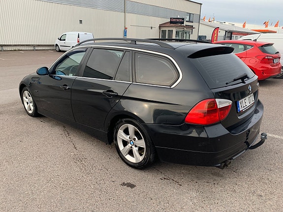 BMW 325i 6 of 25