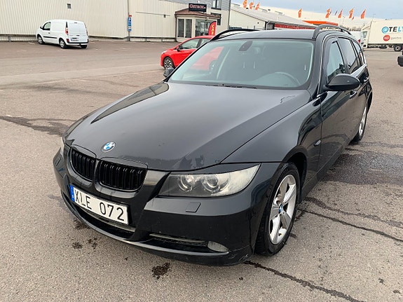 BMW 325i 2 of 25