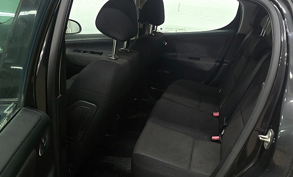 Peugeot 207 5 of 8