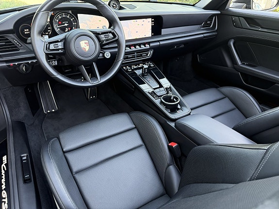 Porsche 911 3 of 5