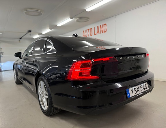 Volvo S90 9 of 26