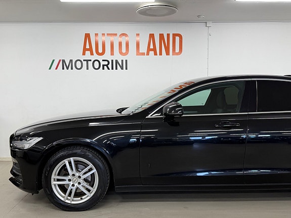 Volvo S90 7 of 26