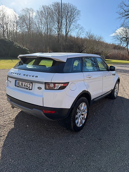 Land Rover Range Rover Evoque 3 of 5