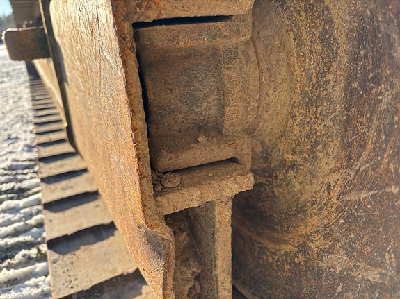 Caterpillar 325 24 of 30