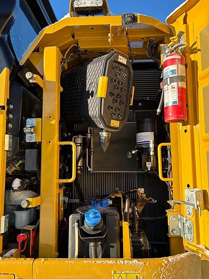 Caterpillar 325 29 of 30