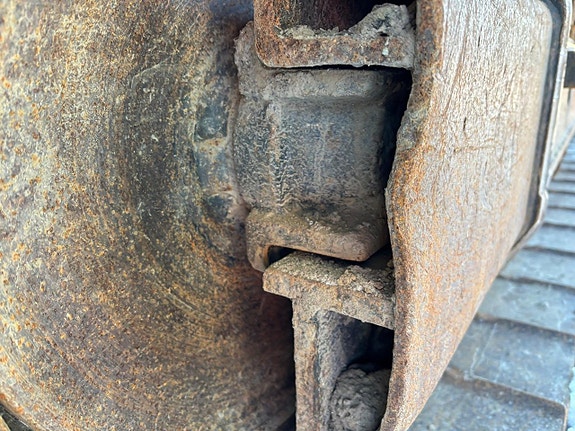 Caterpillar 325 22 of 30