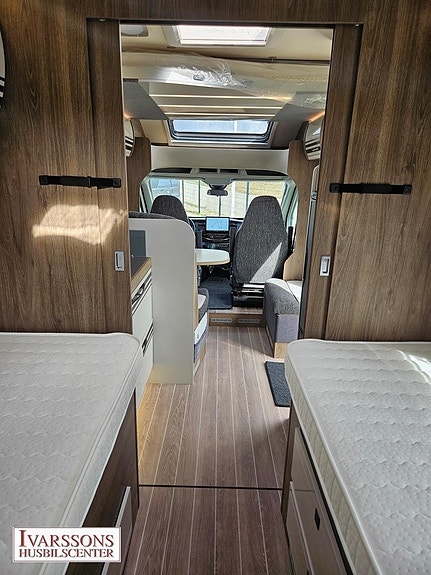 CI Magis 82 XT / Enkelsängar / Alde / Automat / Taksäng / 4100kg 20 of 25