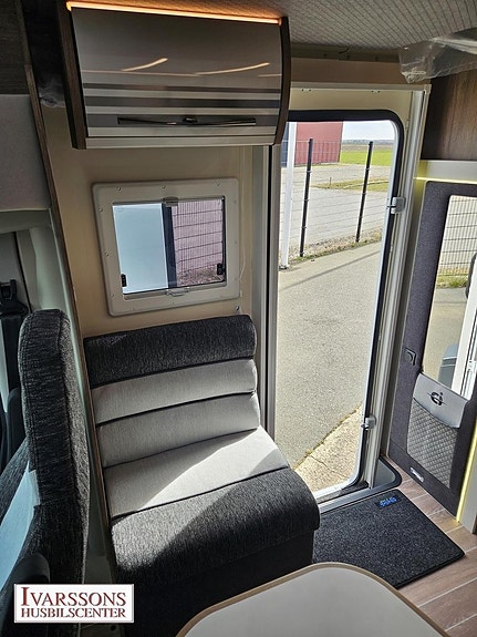 CI Magis 82 XT / Enkelsängar / Alde / Automat / Taksäng / 4100kg 10 of 25