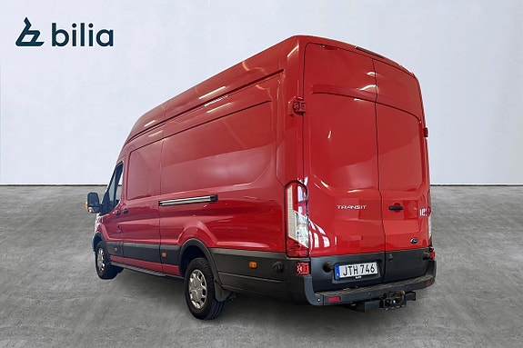 Ford Transit 3 of 5
