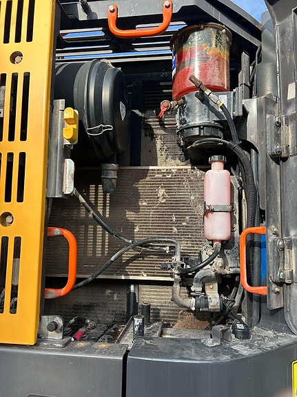 Volvo ECR355EL 17 of 30